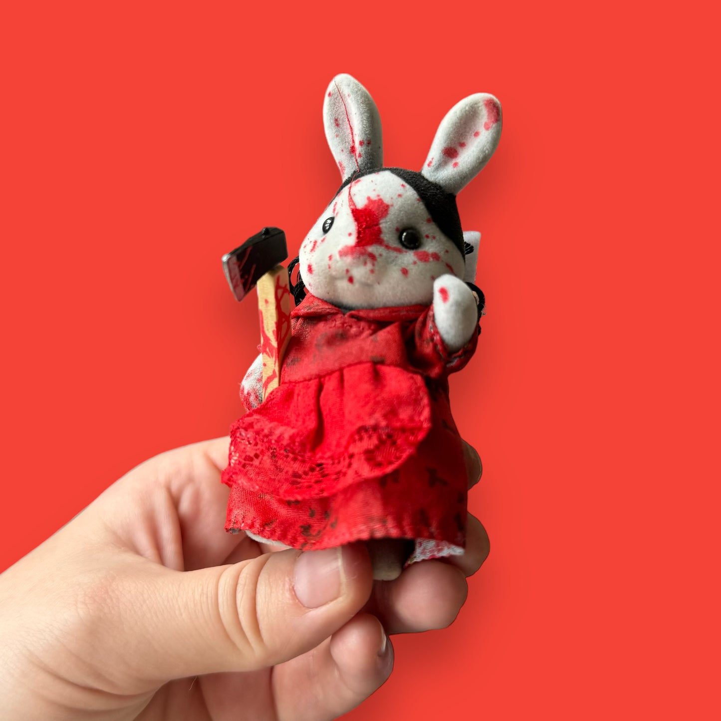 Sinister Sylvanian- handmade sylvanian family calico critter