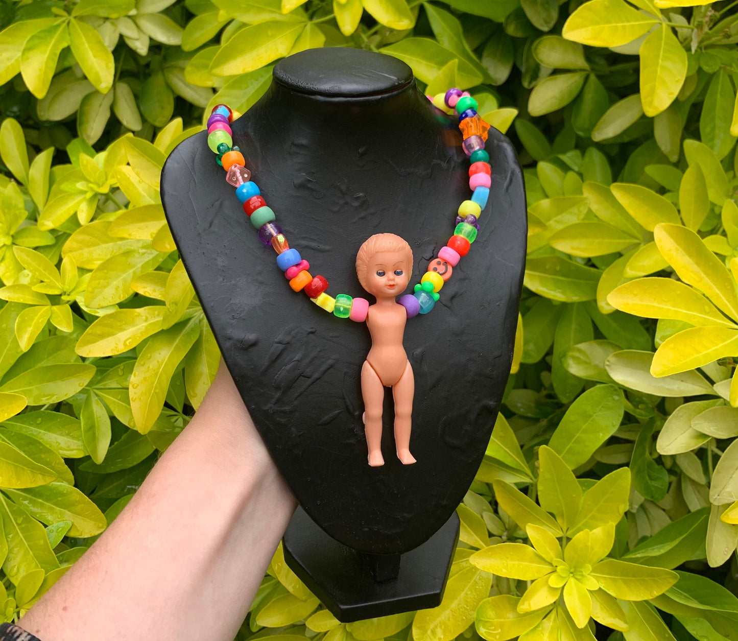 Vintage Blinking Doll Bead Necklace